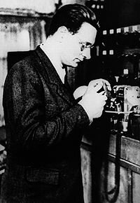 Konrad Zuse working on a Z4 computer (1942)