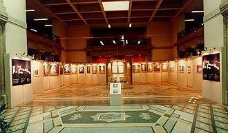 Exhibition of Konrad Zuse's paintings at the Siemens AG in 1989